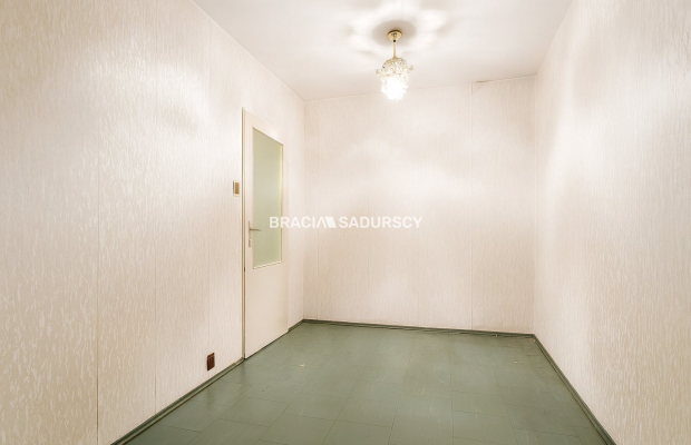 3 pok do remontu z możliwościa przerobienia na 4 