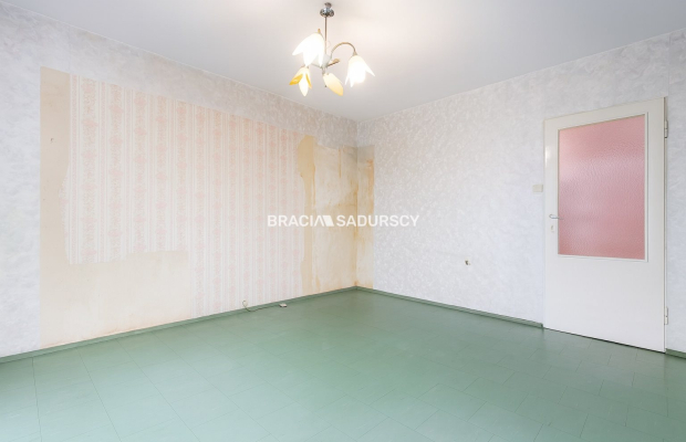 3 pok do remontu z możliwościa przerobienia na 4 