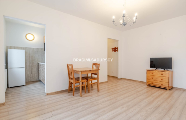 1-pokojowe z balkonem.