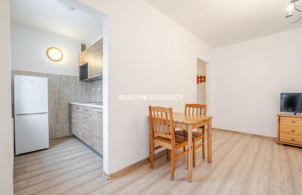 1-pokojowe z balkonem.