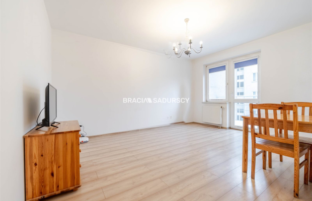 1-pokojowe z balkonem.