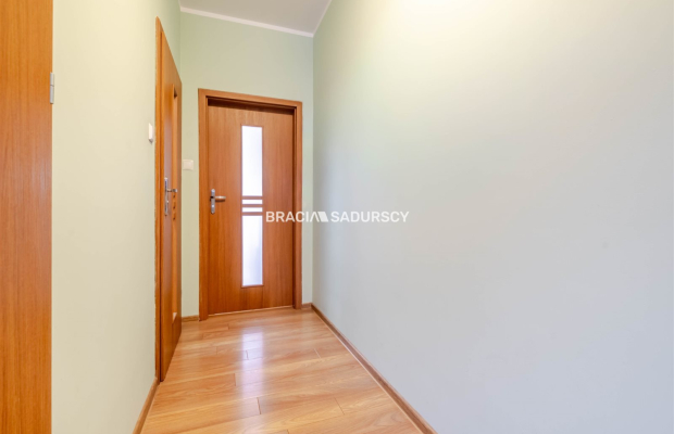 Bieżanów - Prokocim 3-pokojowe mieszkanie 57 m² z 2 DUŻYMI TARASAMI !   
 
Na sprzedaż komfortowe, trzypokojowe mieszkanie o po