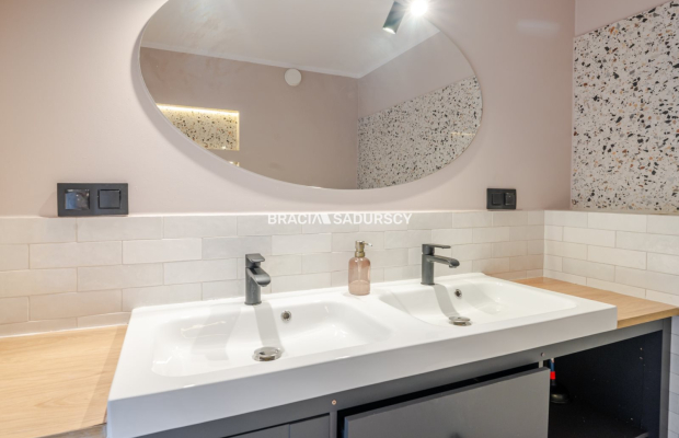 Przestronne mieszkanie w Wieliczce, ul. Jasna