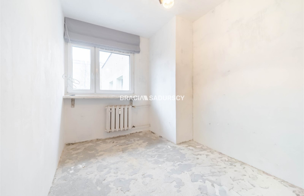 3 pokojowe os Kazimierzowskie. 