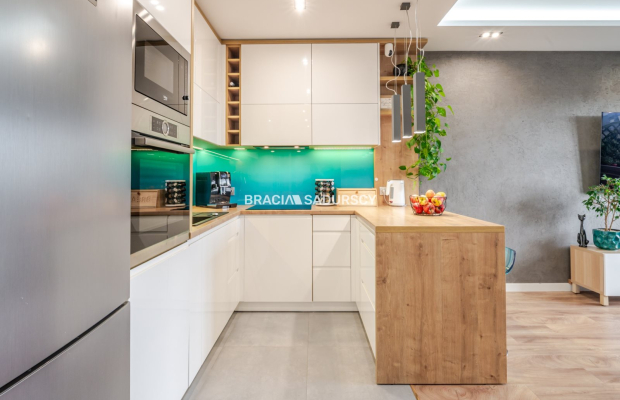 Nowoczesne 3‑pokojowe mieszkanie z klimatyzacją przy ul. Walerego Sławka - gotowe do wprowadzenia!  

 Na sprzedaż jasne, przes