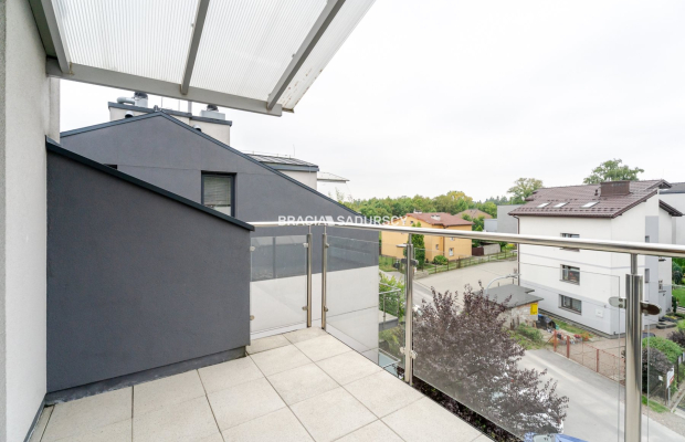 Łagiewniki, 3 pokojowe mieszkanie z garażem.