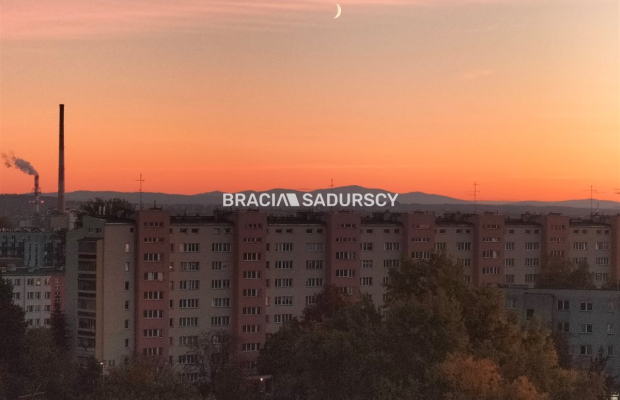 2 pokoje 38 m² | balkon | Bieńczyce | blisko DHW