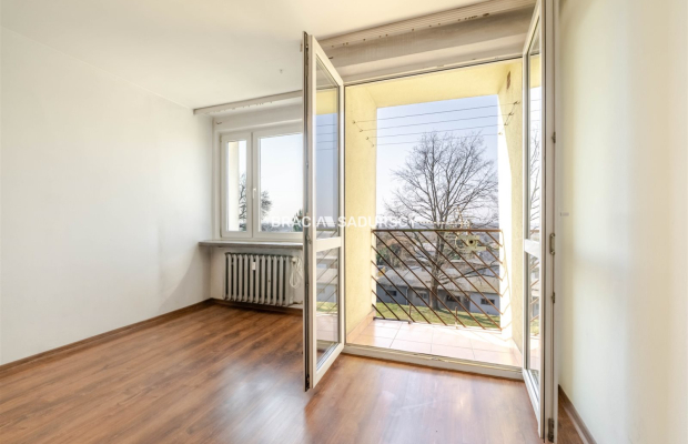 2-pokoje os. Na Stoku -  jasna kuchnia, balkon