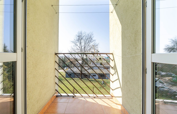 2-pokoje os. Na Stoku -  jasna kuchnia, balkon