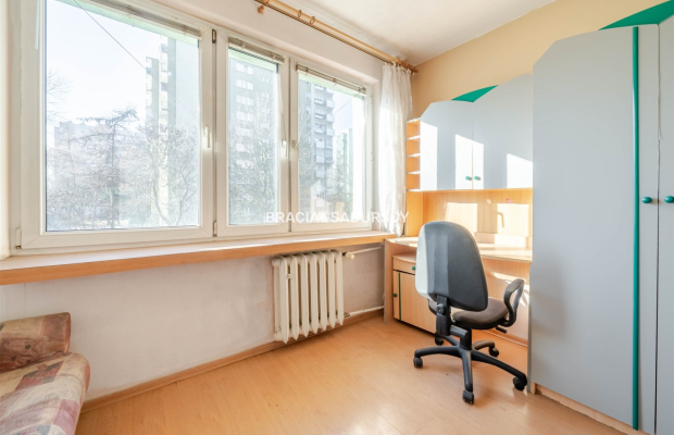 3 pokojowe os. Dywizjonu