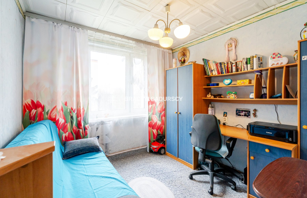 Bieńczyce, osiedle Strusia. 3 pokojowe mieszkanie o pow. 45,42 m 2 .            
          Mieszkanie do remontu, na  3  piętrz