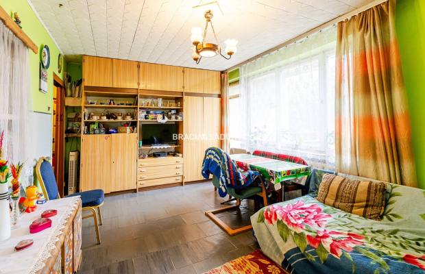 Bieńczyce, osiedle Strusia. 3 pokojowe mieszkanie o pow. 45,42 m 2 .            
          Mieszkanie do remontu, na  3  piętrz