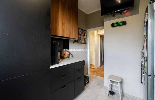 Osiedle Stalowe. Mieszkanie 2 pokojowe o pow. 40,76 m 2 .  

 Mieszkanie 2 pokojowe, w pełni rozkładowe, dwustronne, z osobną j