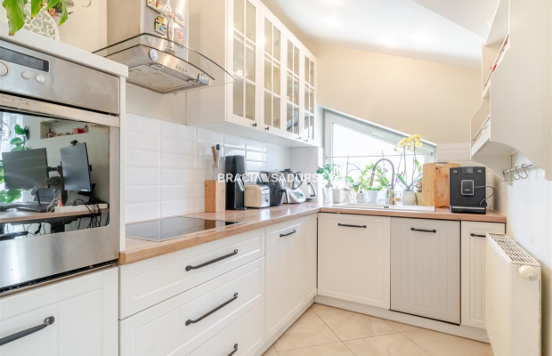 Kliny, ul. Borkowska. Starannie wykończone 2 pokojowe mieszkanie - 46,40 m 2 , z dużym balkonem.  

 Mieszkanie usytuowane na 3