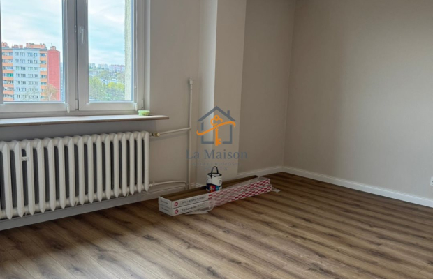 Szukasz mieszkania, które łączy nowoczesny design z doskonałą lokalizacją? To wyjątkowe, 2-pokojowe lokum o powierzchni  42 m² 