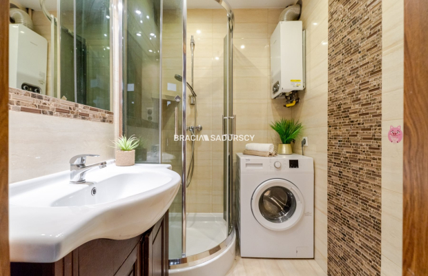 3 pok z osbną kuchnią ul. Zielińska.