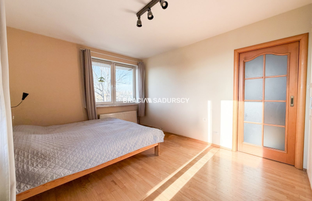 3-pok z garażem, balkon - dla rodziny