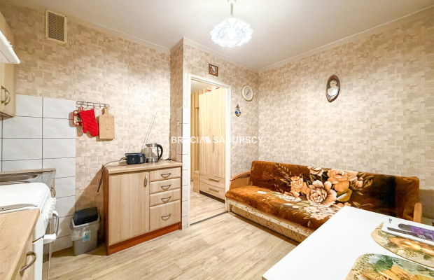 2pok na Białoruskiej, 4 piętro, winda, loggia