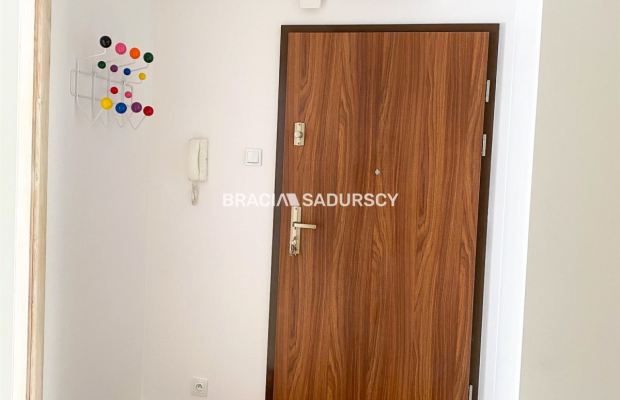 2 pokoje / osobna kuchnia / Przewóz – Płaszów