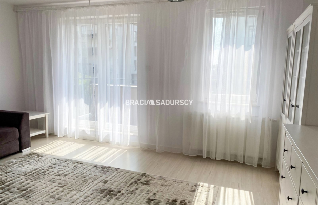 2 pokoje / osobna kuchnia / Przewóz – Płaszów