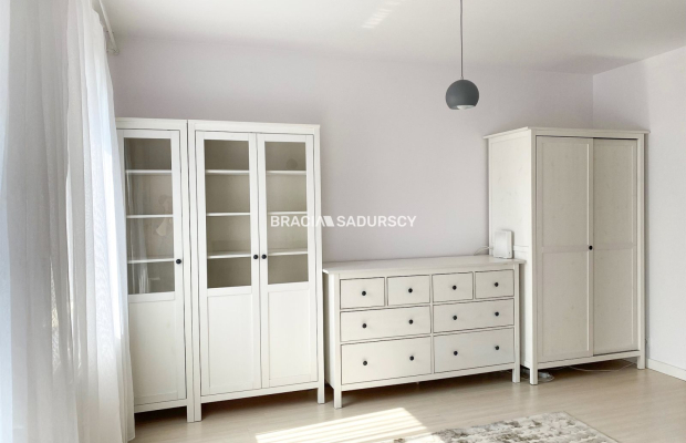 2 pokoje / osobna kuchnia / Przewóz – Płaszów