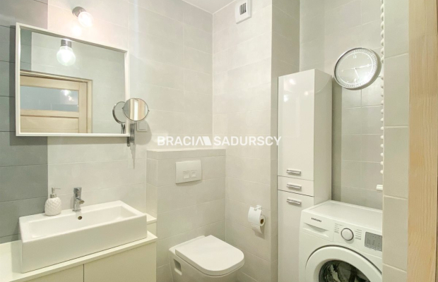 2 pokoje / osobna kuchnia / Przewóz – Płaszów