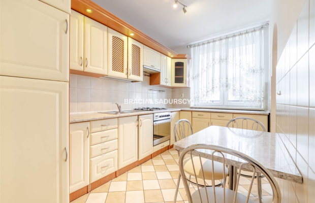 Do wynajęcia Mieszkanie 3pok Radzikowskiego 67m