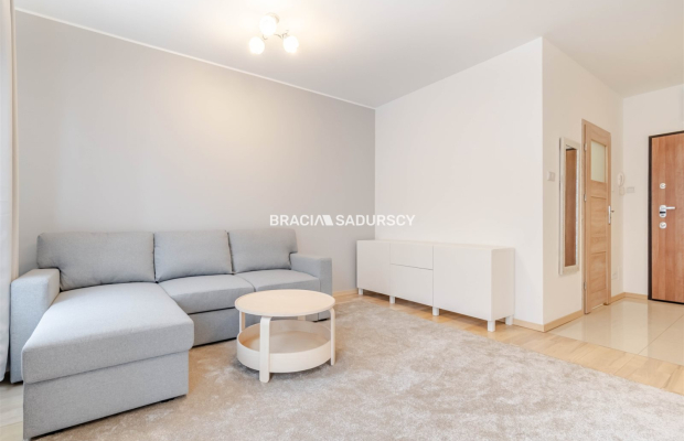 Grzegórzki, kawalerka , pierwszy najem!!!