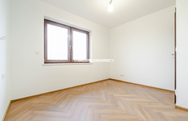 Nowe 3 pok. mieszkanie w domu wolnostojącym,7arów 