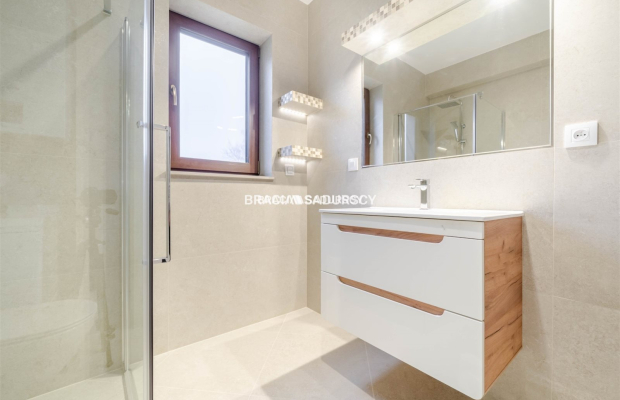 Nowe 3 pok. mieszkanie w domu wolnostojącym,7arów 