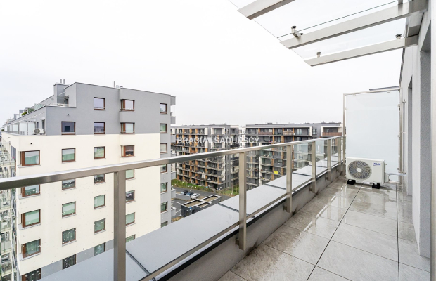 Pierwszy najem| Balkon| Miejsce postojowe 