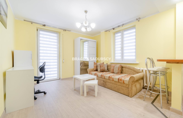 DO WYNAJĘCIA 2 POKOJE RACŁAWICKA / WROCŁAWSKA