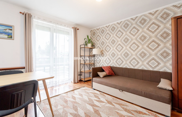 Do wynajęcia jasne i przestronne 2-pokojowe mieszkanie - Prądnik Czerwony, ul. Nuszkiewicza   

 Oferujemy na wynajem atrakcyjn