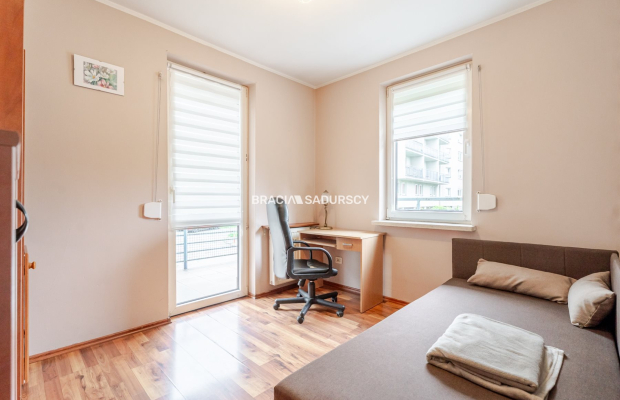 Do wynajęcia jasne i przestronne 2-pokojowe mieszkanie - Prądnik Czerwony, ul. Nuszkiewicza   

 Oferujemy na wynajem atrakcyjn