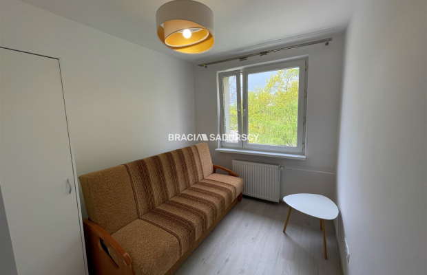 Oś Na Stoku 3 pokoje, balkon, 