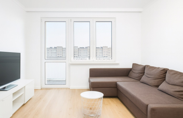 2 pok mieszkanie przy DH Wanda!