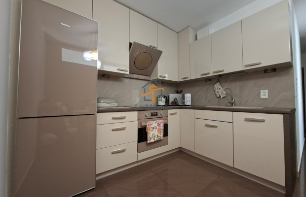 Śródmieście. 2 pokoje z garażem.Wysoki standard.