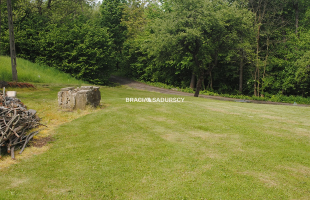  Gospodarstwo około 2 ha w Łazanach gm.Biskupice