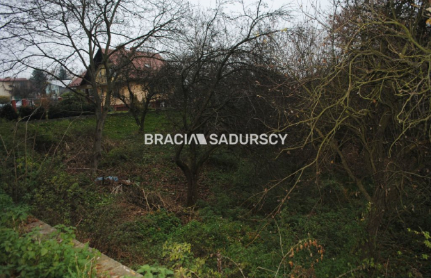 Do sprzedania nieruchomość o powierzchni ponad 1,7 ha  w miejscowości Libertów gm.Mogilany, Według aktualnego planu zagospodaro