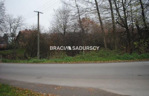 Do sprzedania nieruchomość o powierzchni ponad 1,7 ha  w miejscowości Libertów gm.Mogilany, Według aktualnego planu zagospodaro