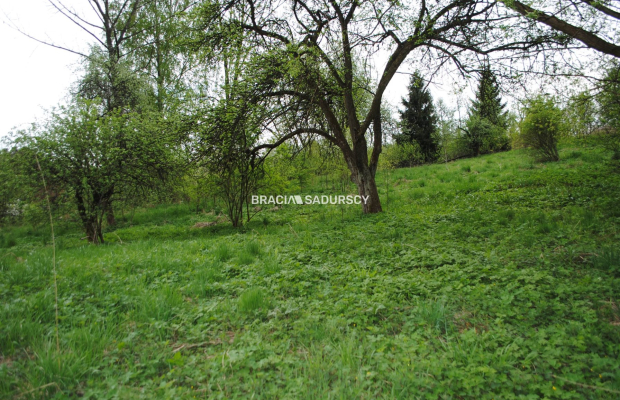 Działka budowlana,widokowa w Chobędzy gm.Gołcza