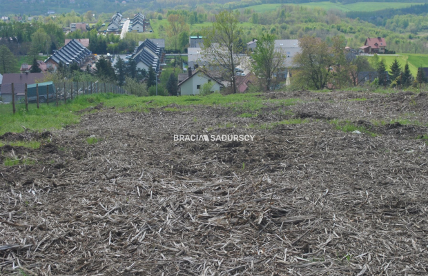 Działk MN2 przy ul. Magnoliowej w Wieliczce.