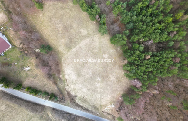 44 ar działki rolnej Jerzmanowice