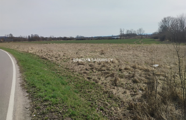 30 ar działek budowlanych, gm. Czernichów 