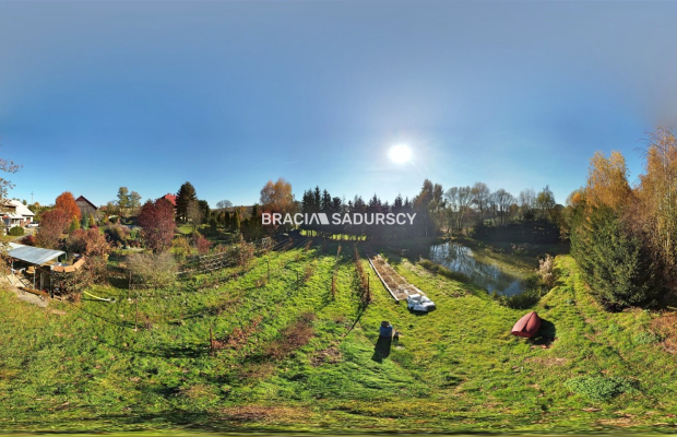 Wolnostojący dom ok. 600 m2