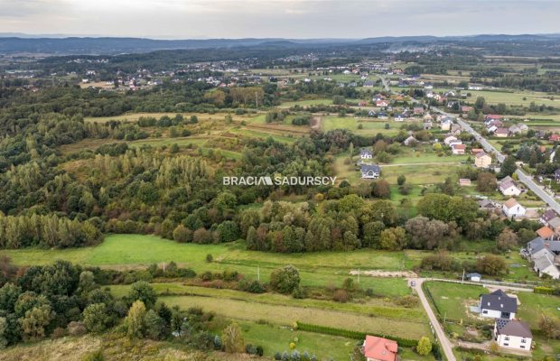 Piekary - 11 arów budowlano - rolna