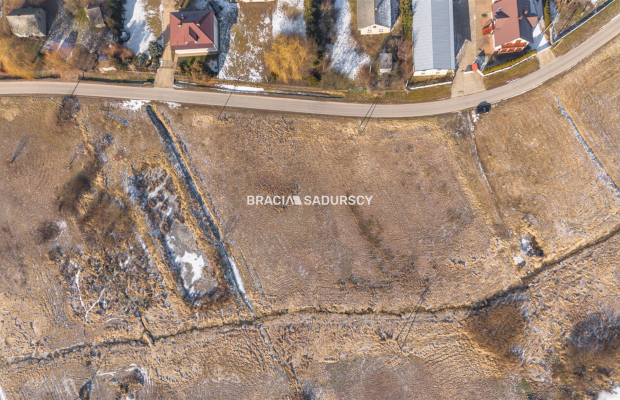 Budowlana, płaska, dojazd 25 min do Krakowa!