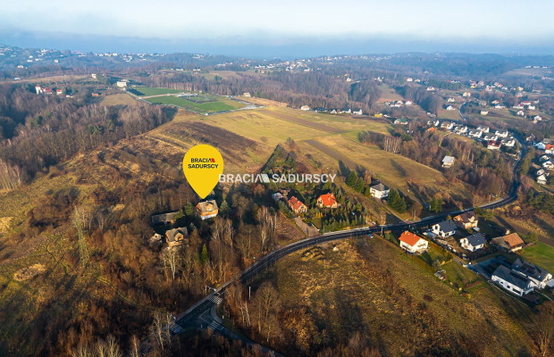 Działka inwestycyjna 1,3 ha, mpzp bliźniaki, media