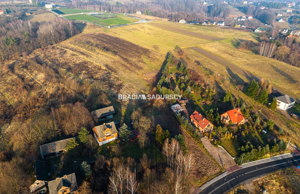 Działka inwestycyjna 1,3 ha, mpzp bliźniaki, media