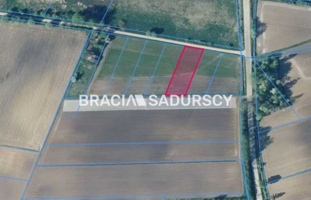 Działka w całości budowlana o pow.: 1313 m2